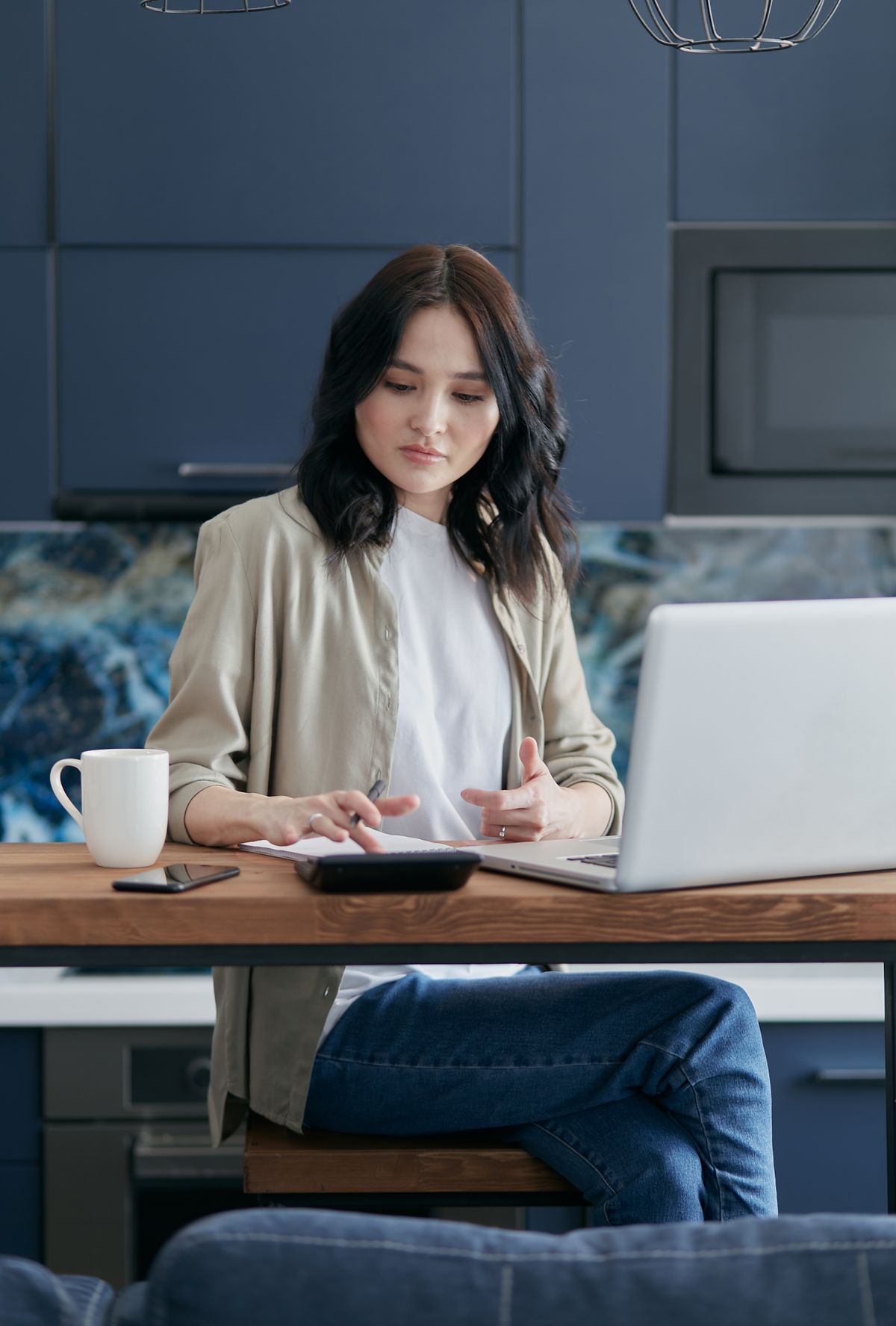 How Freelance Translators Simplify International Invoicing